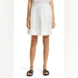 Club Monaco, Women’s Tiered Cloud Skirt - White. Size: 0/0. NWT